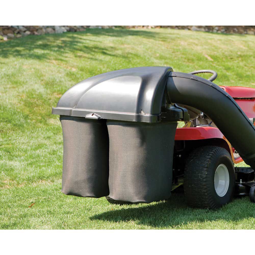 Yard deals machine bagger