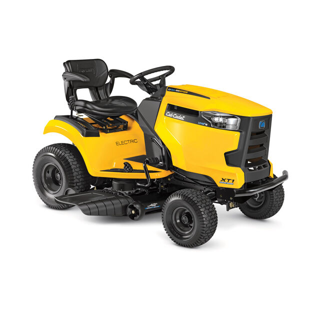 XT1 LT42E Cub Cadet Electric Riding Mower