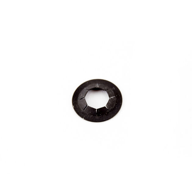 RETAINER